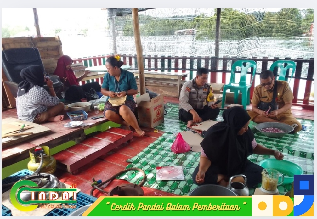 Polsek Bukit Bestari Gelar Dapur Umum Untuk Warga Terimbas Banjir ROB