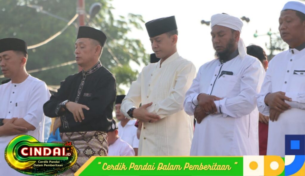 Kapolresta Tanjungpinang Bersama Personel dan Masyarakat Laksanakan Sholat Idul Fitri 1447 H di Mako Polresta Tanjungpinang