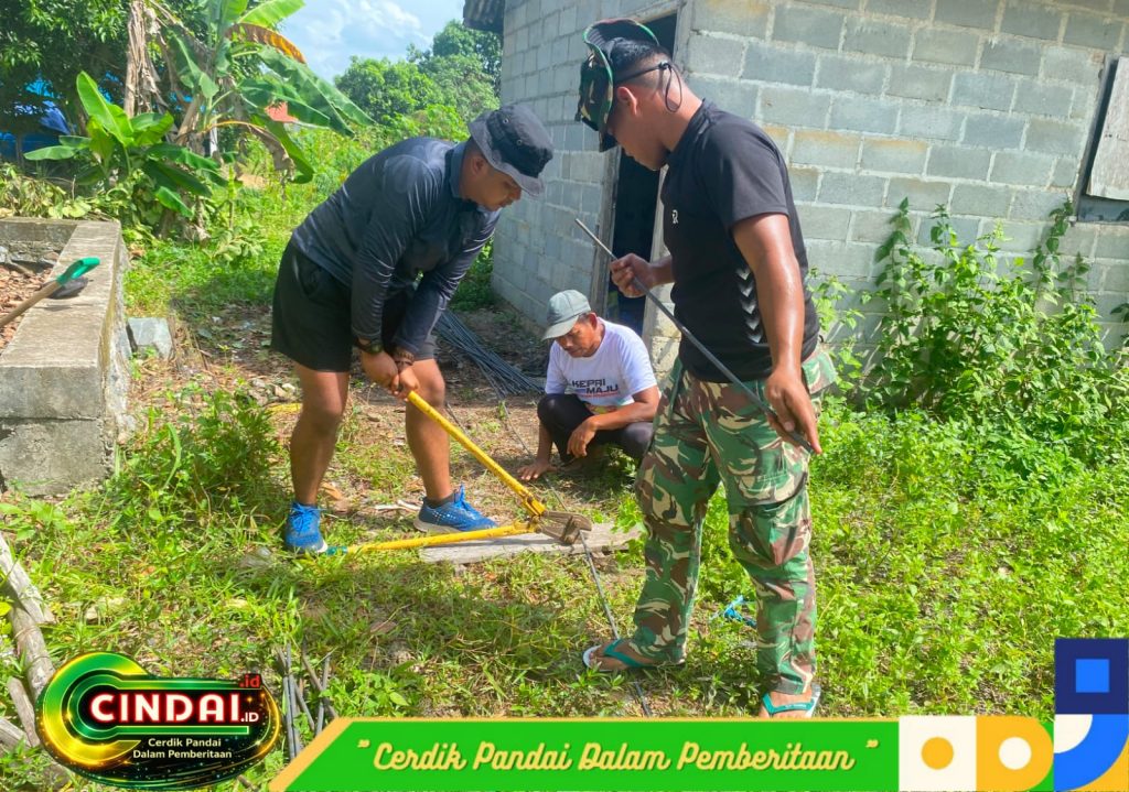 Tingkatkan Kesehatan Masyarakat, Satgas TMMD Ke-129 Bangun Fasilitas MCK di Bintan