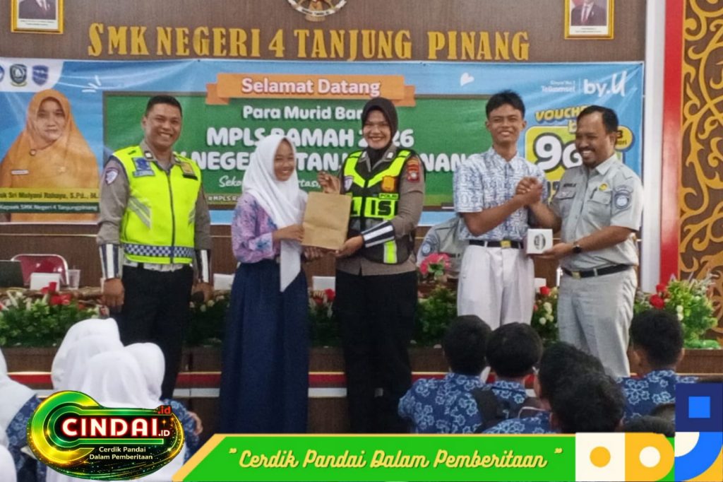 Kamsel Satlantas Polresta Laksanakan Police Goes to School