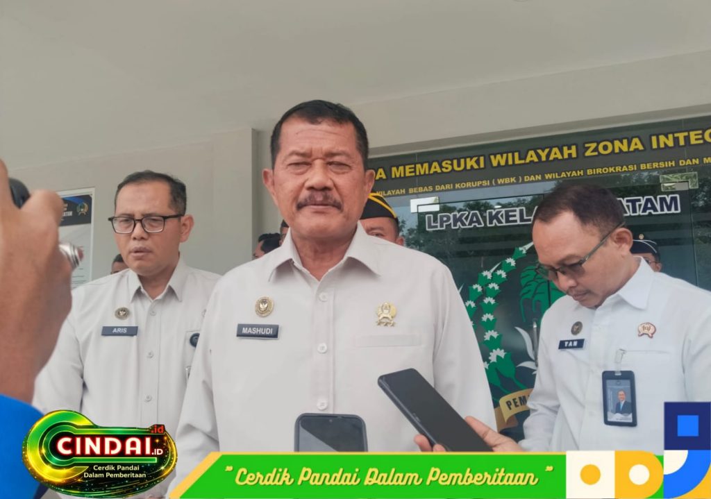 Dirjen Binapi Serahkan Remisi HAN 2026, 3 Anak LPKA Batam Langsung Bebas